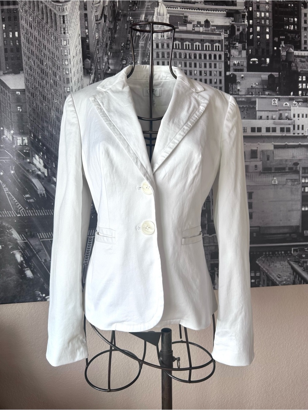 Ann Taylor LOFT White Blazer